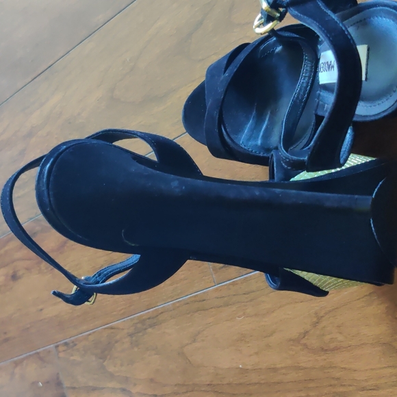 Steve Madden Surrnder Black Multi Heels - Picture 7 of 8